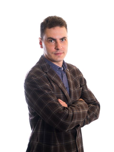 Максим Чайка, управляющий базой
